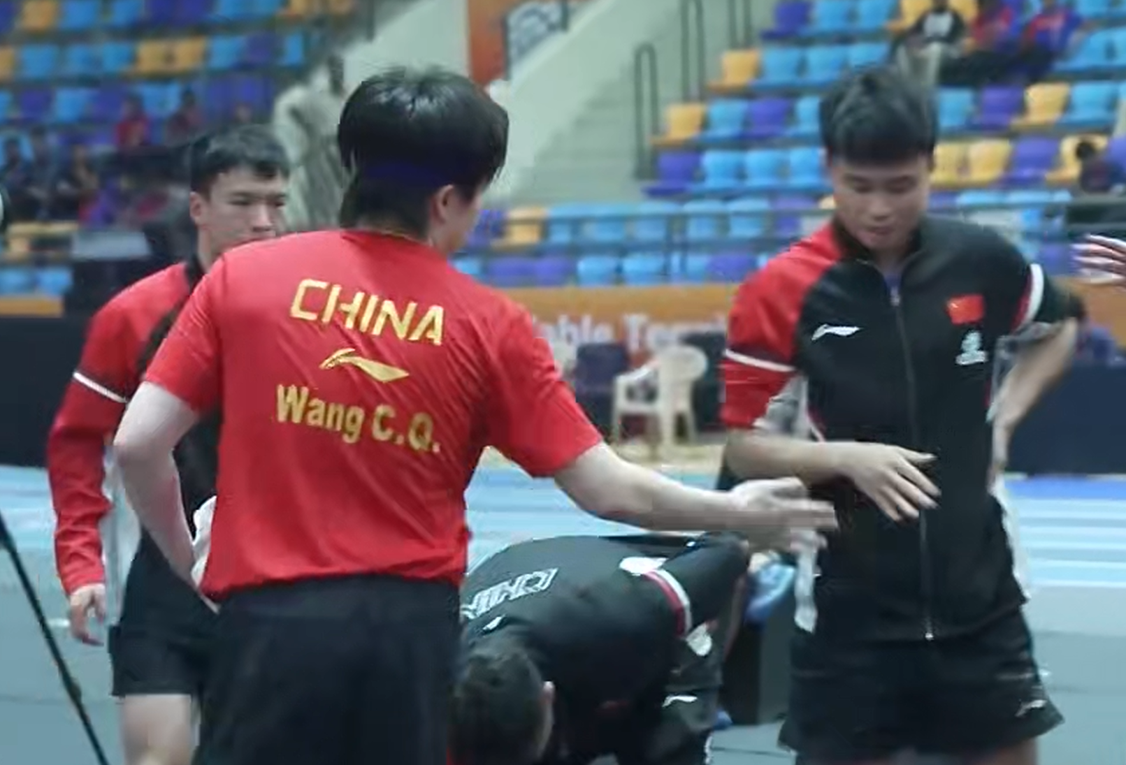 林诗栋, 局中王楚钦, 智和明显开